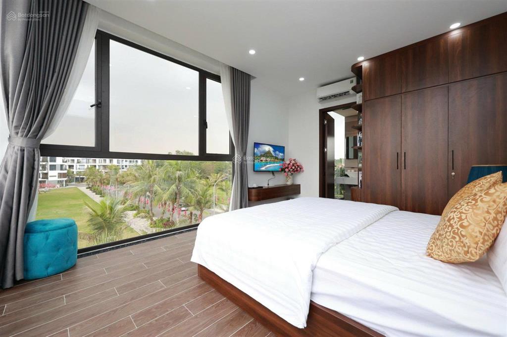 Bán biệt thự lô góc, 259m2/8.5tỷ view công viên và sân gofl, nội thất tâm huyết, vỉa hè 4m, ở ngay