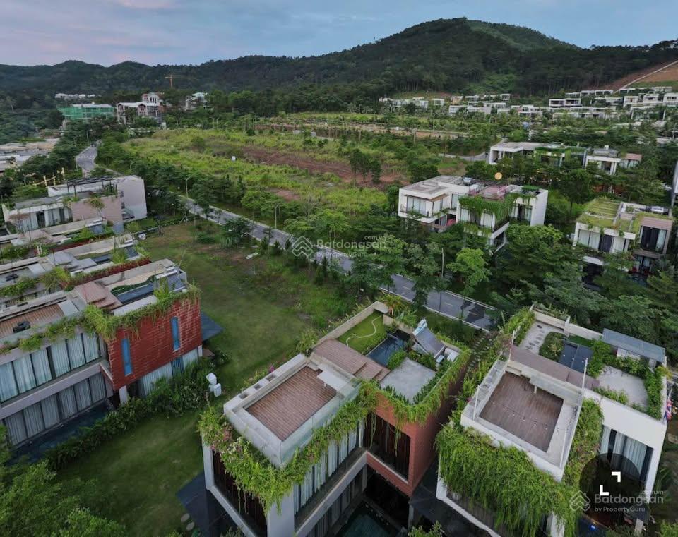 Lô đất biệt thự venus flamingo đại lải resort 250m2  7,5 tỷ, thế đất cao, lưu không cực thoáng