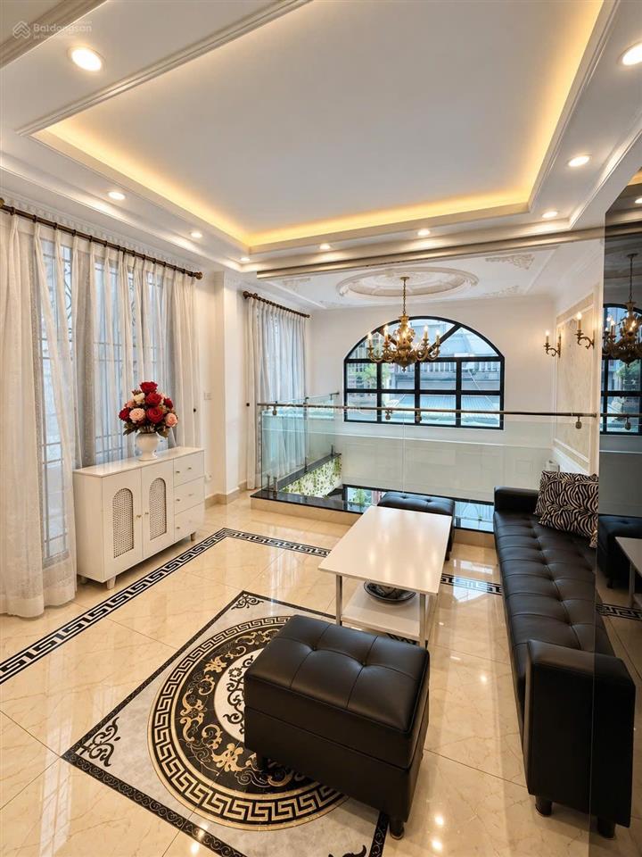 Bán nhà sài đồng, lô góc, dân tự xây, ngõ thông ô tô, tặng full nội thất đẹp ở luôn 37/40m, 12.6 tỷ