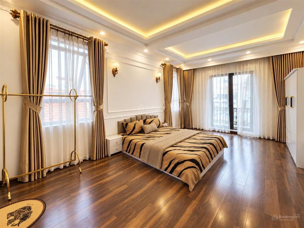 Bán nhà sài đồng, lô góc, dân tự xây, ngõ thông ô tô, tặng full nội thất đẹp ở luôn 37/40m, 12.6 tỷ