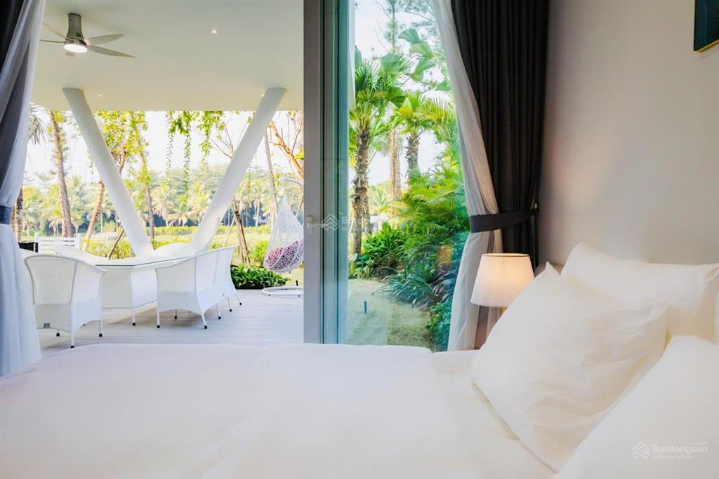 Bán biệt thự the legend view hồ đắc địa nhất flamingo đại lải, nội thất xịn sò, 300/700m, 28,5 tỷ