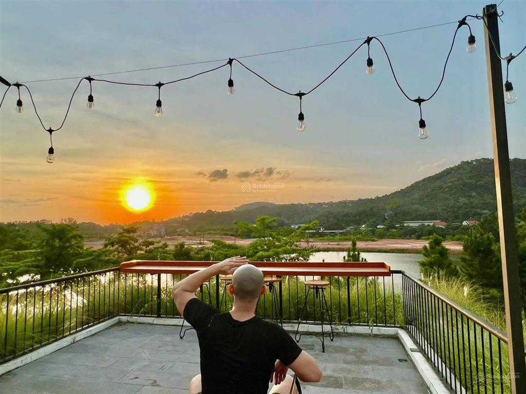 Bán biệt thự 250/500m flamingo đại lải, view hồ lớn, cạnh thanh xuân valley, nội thất tâm huyết