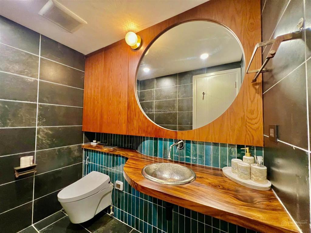 Bán biệt thự 250/500m flamingo đại lải, view hồ lớn, cạnh thanh xuân valley, nội thất tâm huyết