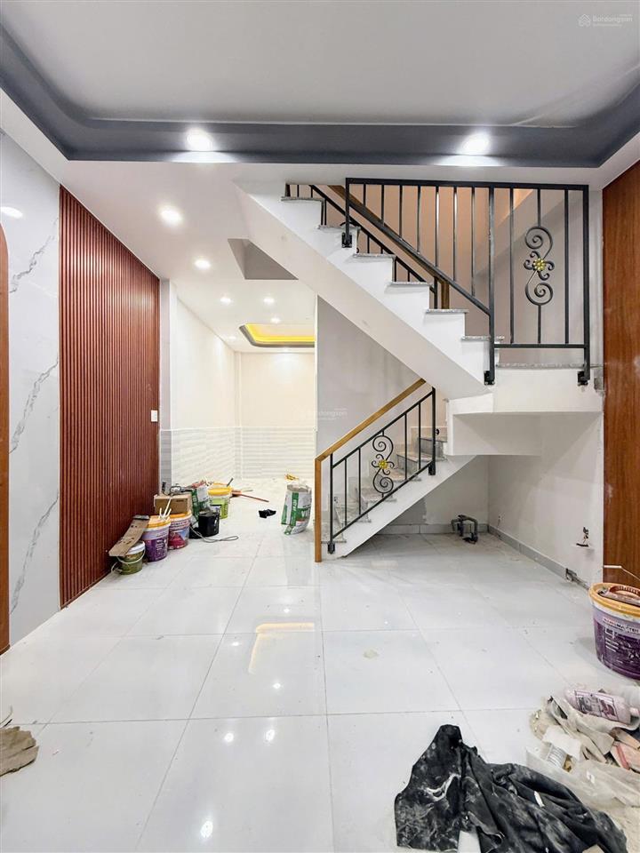 Bán nr 5pn, 3wc, 40m2 tại bờ bao tân thắng, p tây thạnh, q.tân phú, 5,85 tỷ