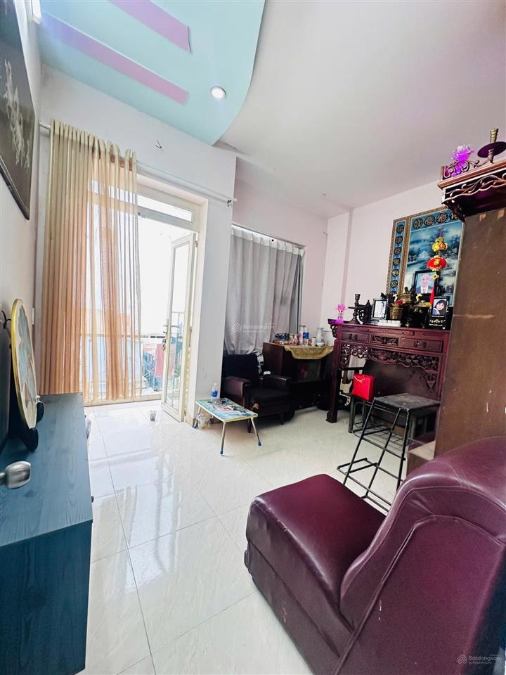 Nhà chủ xây tâm huyết mới đẹp ở liền, 32m2 ngay văn cao, chỉ nhỉnh 3 tỷ