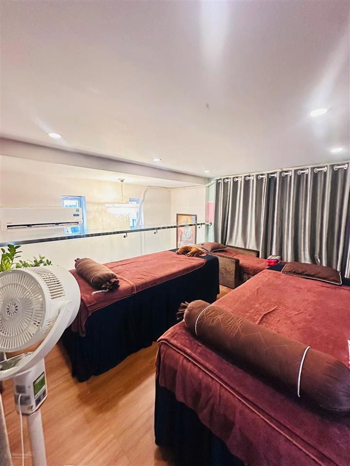 Nhà chủ xây tâm huyết mới đẹp ở liền, 32m2 ngay văn cao, chỉ nhỉnh 3 tỷ