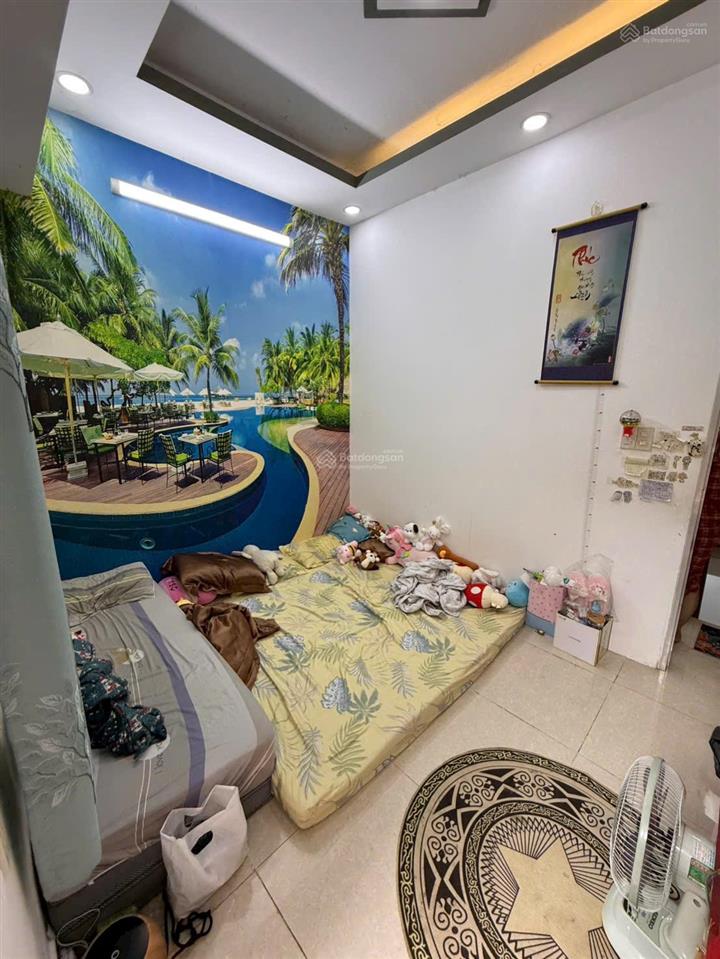 Nhà mới đẹp ở liền 24m2, giáp tân phú shr không lộ giới chỉ nhỉnh 2 tỷ