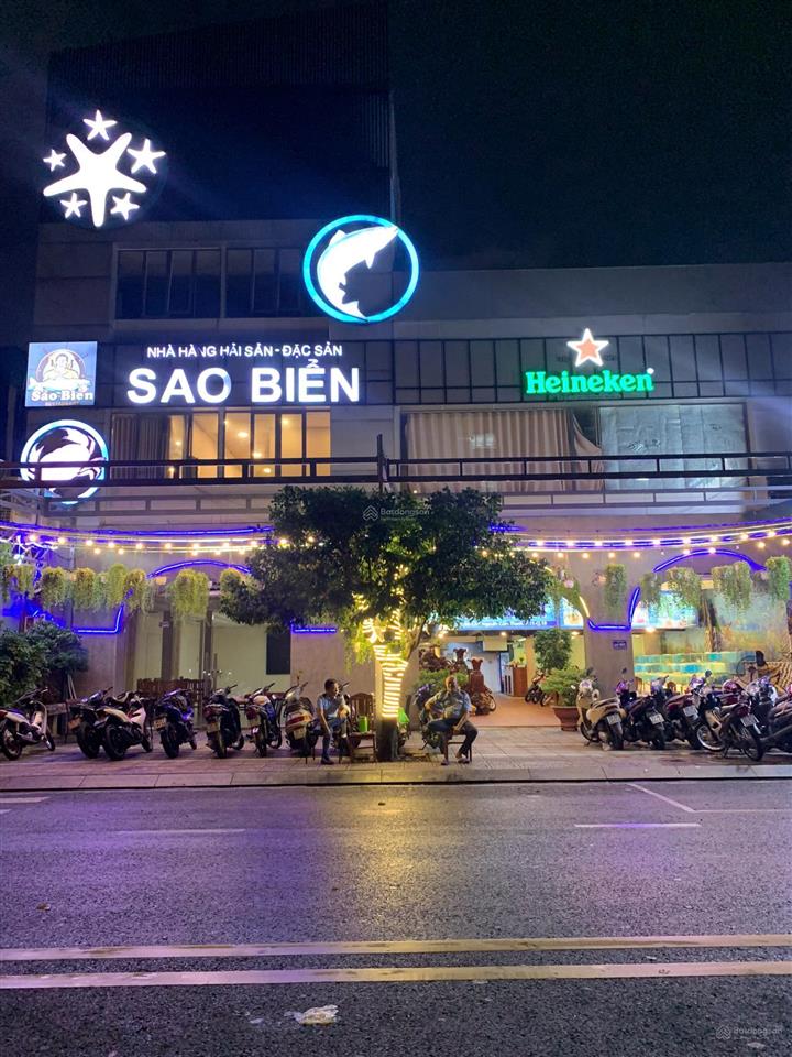 Siêu khan hiếm  bán nhà mặt tiền đường ba vì quận 10 dt 8 x 26m vuông vức 2 lầu giá tốt