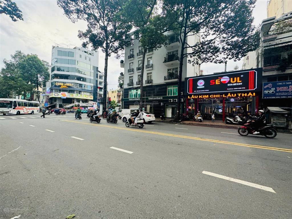 Siêu vip  bán nhà mặt tiền đường đặng thuỳ trâm bình thạnh dt 10 x 20m nhà 2 tầng