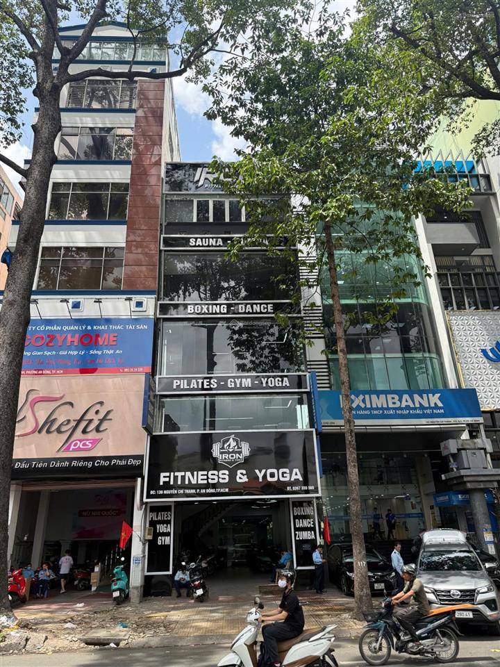 Bán nhà mặt tiền đường nguyễn chí thanh q5 dt 7 x 30m 4 tầng hđ thuê 150 triệu