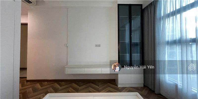 Hải yến nam minh land  bán căn hộ sunwah pearl 3 phòng ngủ, 131m2 tòa gh.14, nội thất mới 100% đẹp