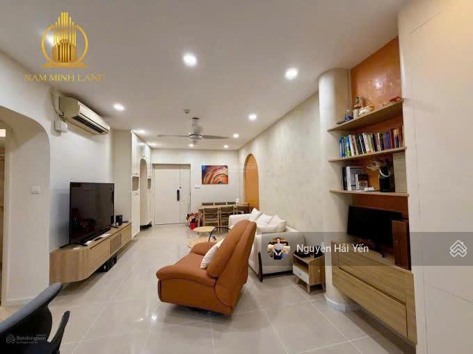 Hải yến nam minh land  bán căn hộ saigon pearl 2 phòng ngủ, diện tích 90m2, nội thất mới, nhà đẹp