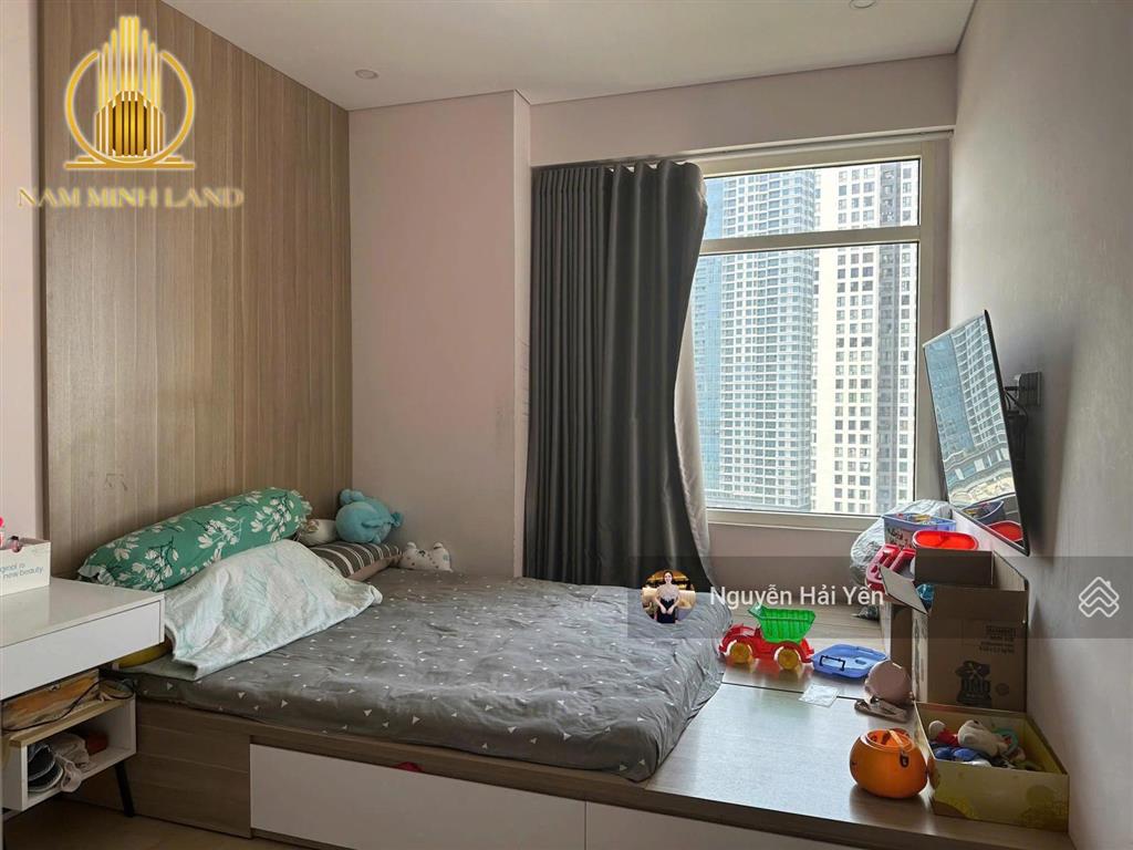 Hải yến nam minh land  bán căn hộ 3 phòng ngủ saigon pearl, view sông, 140m2, có đầy đủ nội thất