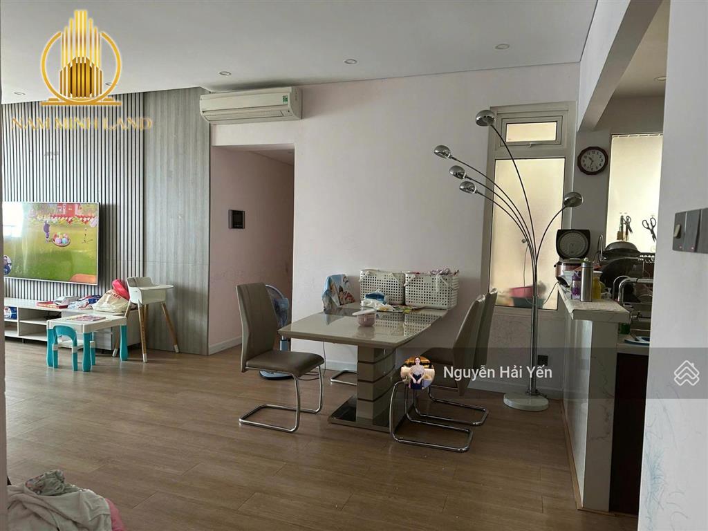 Hải yến nam minh land  bán căn hộ 3 phòng ngủ saigon pearl, view sông, 140m2, có đầy đủ nội thất