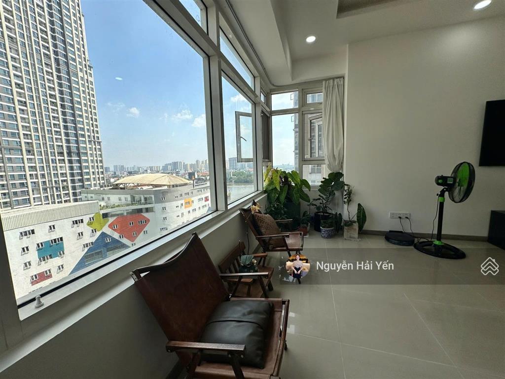 Hải yến nam minh land  bán căn hộ 3 phòng ngủ saigon pearl, 135m2 tòa ruby, có đầy đủ nội thất