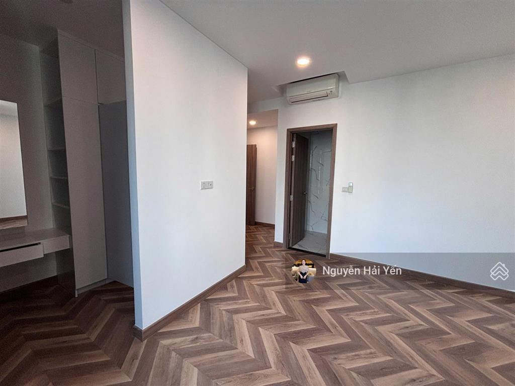 Hải yến nam minh land  bán căn hộ sunwah pearl 3 phòng ngủ, đầu hồi view trực diện sông sài gòn