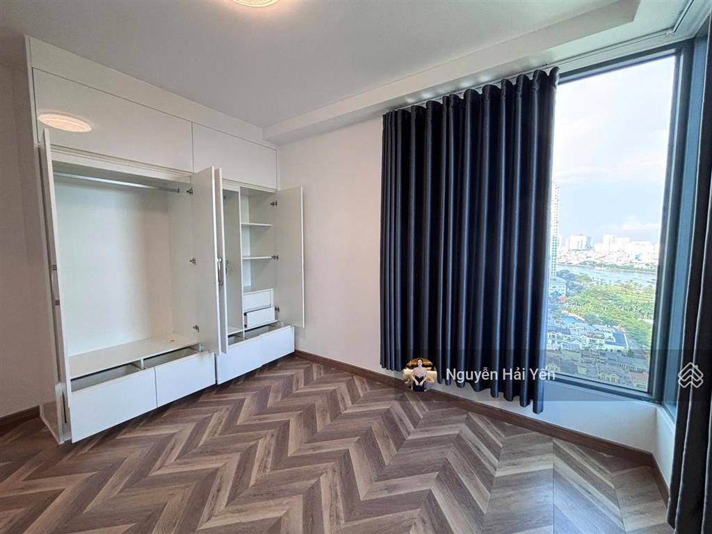 Hải yến nam minh land  bán căn hộ sunwah pearl 3 phòng ngủ, đầu hồi view trực diện sông sài gòn