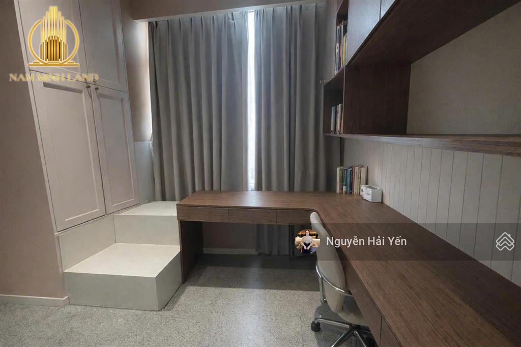 Hải yến nam minh land  bán căn hộ 3 pn saigon pearl 152m2 giá 2x tỷ. nhà có nội thất đầy đủ, mới