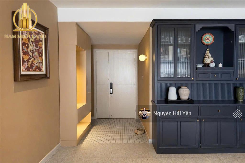 Hải yến nam minh land  bán căn hộ 3 pn saigon pearl 152m2 giá 2x tỷ. nhà có nội thất đầy đủ, mới