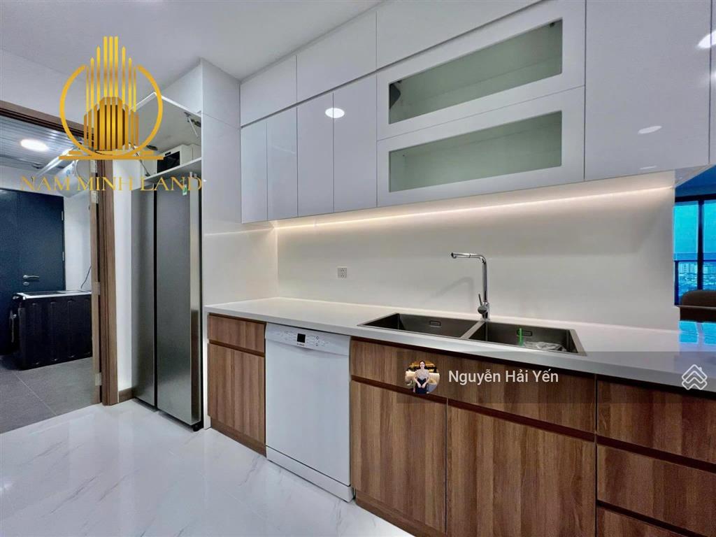 Hải yến nam minh land  cho thuê căn hộ sunwah pearl 3 phòng ngủ gh.xx.01, căn góc view landmark 81