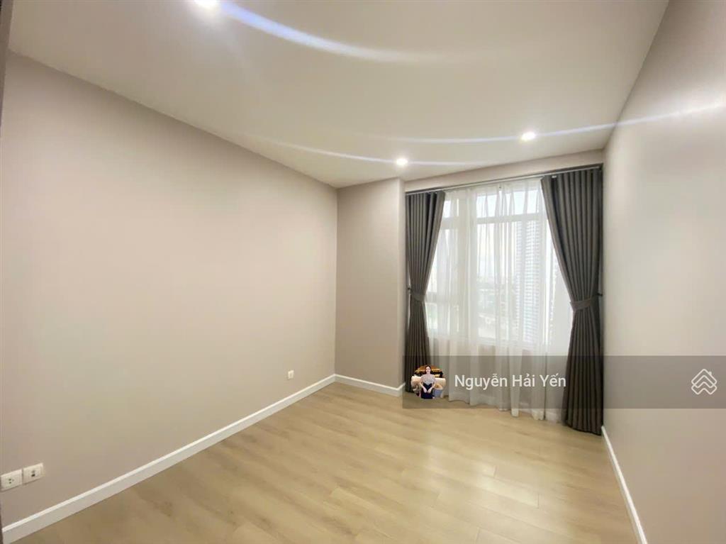 Nam minh land  cho thuê căn hộ saigon pearl 3 phòng ngủ 141m2 nội thất mới 100% tầng cao view sông