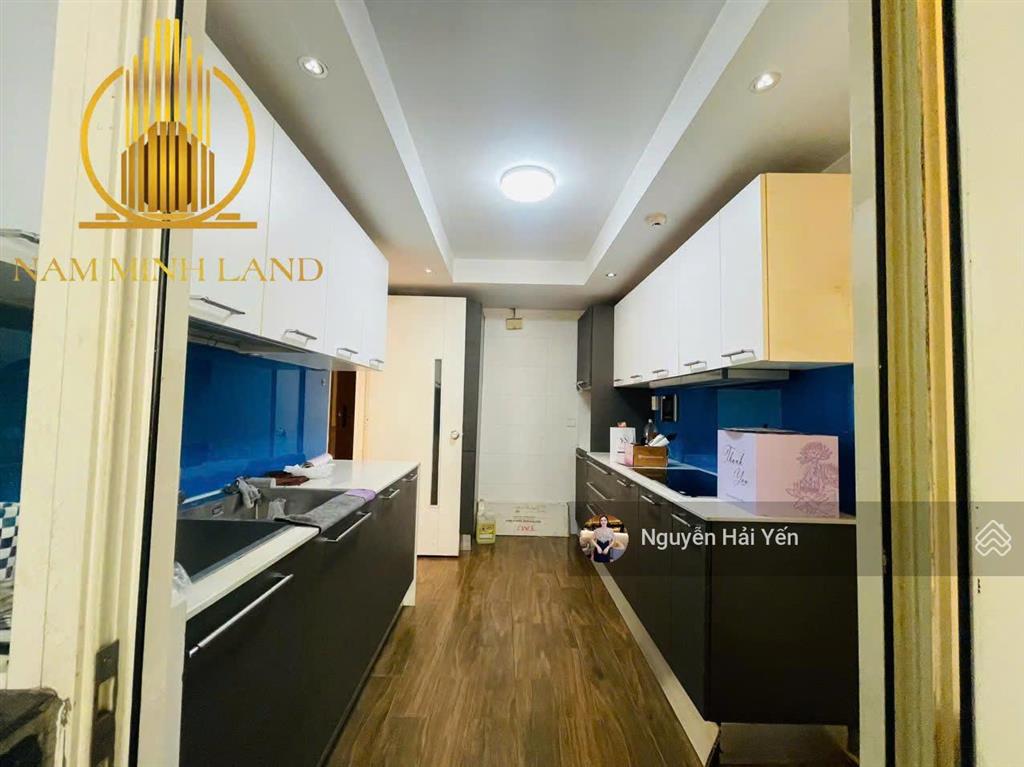 Nam minh land  bán căn hộ 3 phòng ngủ saigon pearl, 135m2, nội thất cơ bản. giá tốt, dễ xem nhà