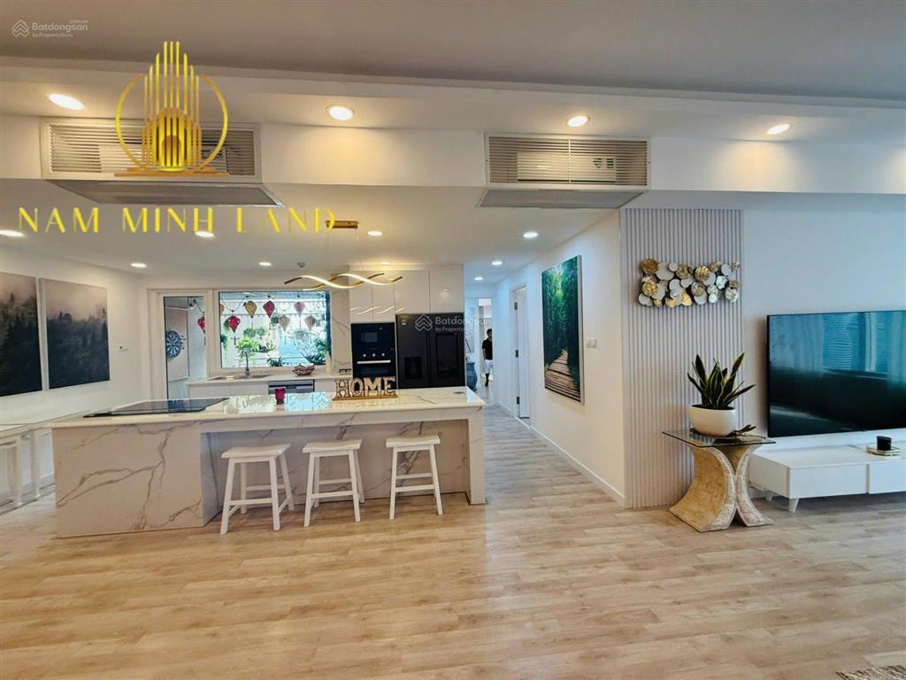 Nam minh land  cho thuê căn hộ saigon pearl 2 phòng ngủ 143m2, tầng cao, view sông, nhà cực đẹp