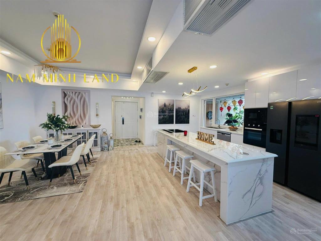Nam minh land  cho thuê căn hộ saigon pearl 2 phòng ngủ 143m2, tầng cao, view sông, nhà cực đẹp