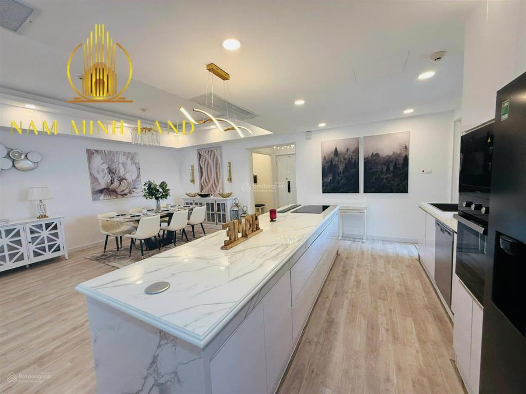 Nam minh land  cho thuê căn hộ saigon pearl 2 phòng ngủ 143m2, tầng cao, view sông, nhà cực đẹp