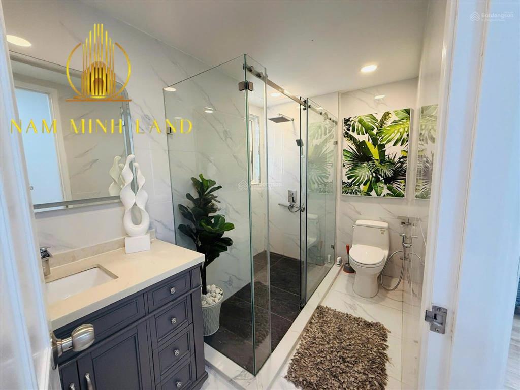 Nam minh land  cho thuê căn hộ saigon pearl 2 phòng ngủ 143m2, tầng cao, view sông, nhà cực đẹp