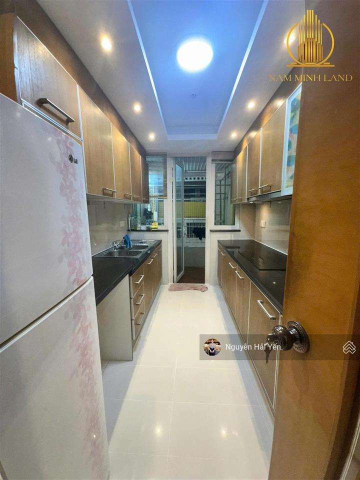 Nam minh land  cho thuê căn hộ saigon pearl 2 phòng ngủ 90 m2, tầng cao, đủ nội thất. giá 20 triệu