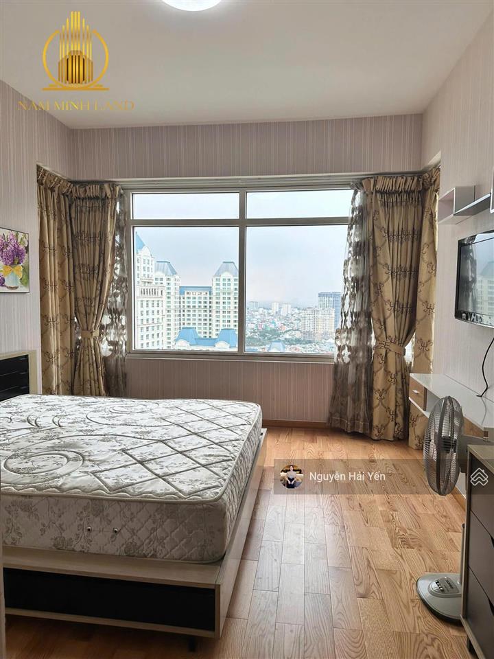 Nam minh land  cho thuê căn hộ saigon pearl 2 phòng ngủ 90 m2, tầng cao, đủ nội thất. giá 20 triệu