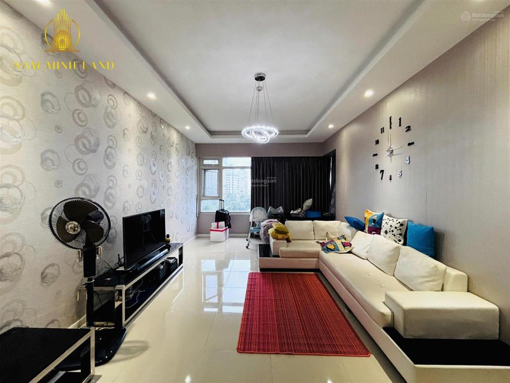 Nam minh land  cho thuê căn hộ saigon pearl 3 phòng ngủ 135m2, nội thất như hình. giá 30 triệu