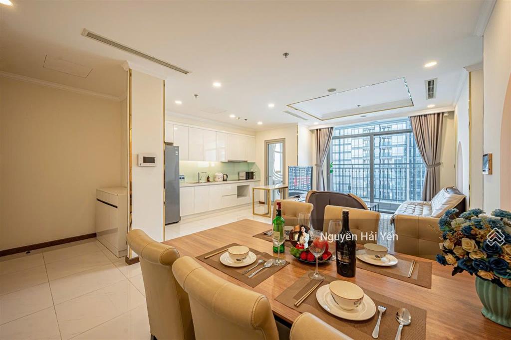 Hải yến nam minh land  cho thuê căn hộ dịch vụ tại vinhomes central park theo ngày  tháng  năm