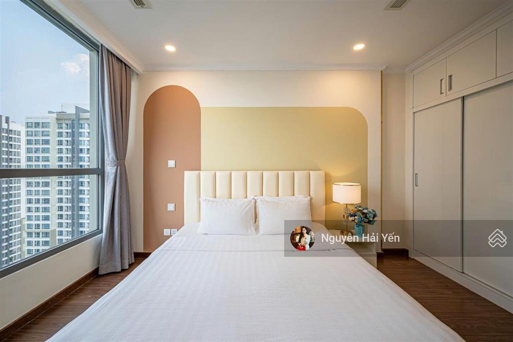 Hải yến nam minh land  cho thuê căn hộ dịch vụ tại vinhomes central park theo ngày  tháng  năm