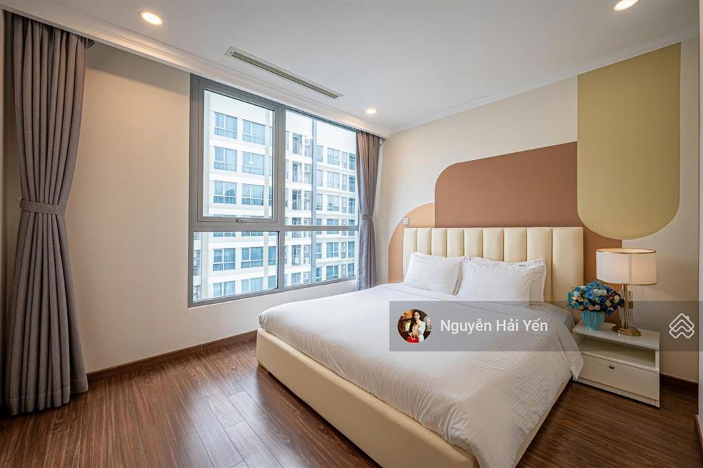 Hải yến nam minh land  cho thuê căn hộ dịch vụ tại vinhomes central park theo ngày  tháng  năm