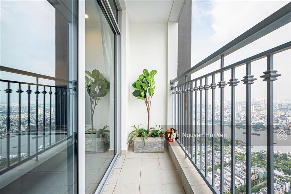 Hải yến nam minh land  cho thuê căn hộ dịch vụ tại vinhomes central park theo ngày  tháng  năm