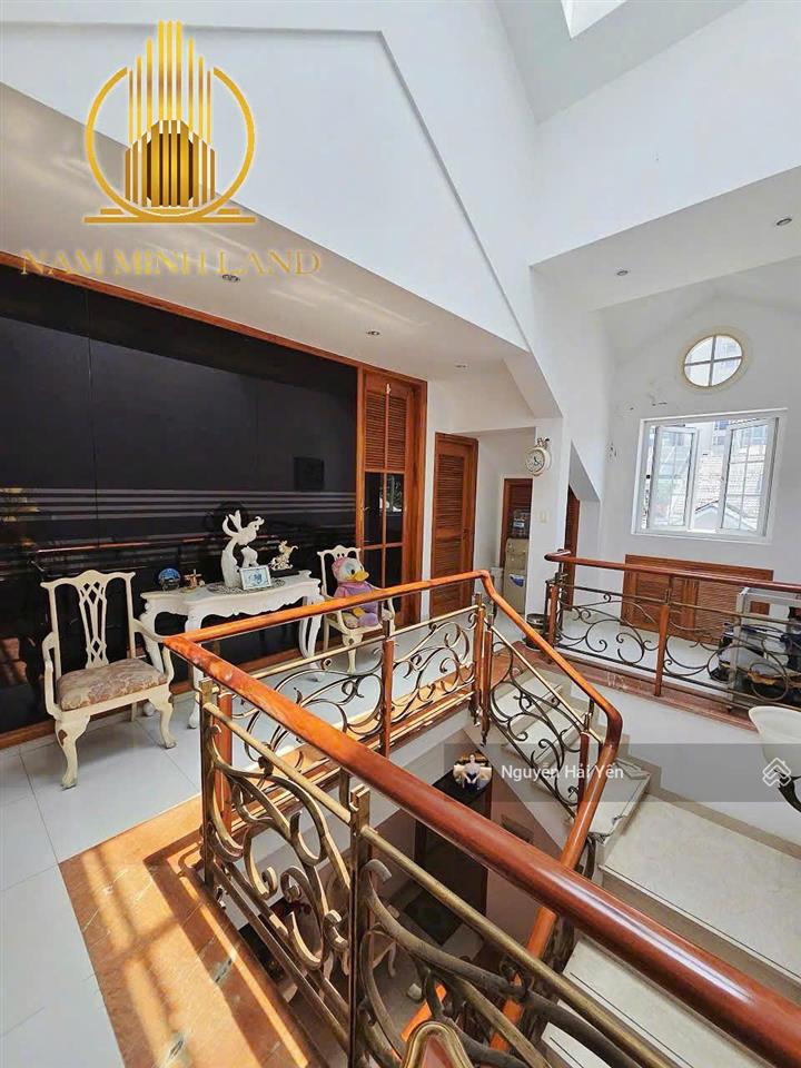 Nam minh land  cho thuê biệt thự cao cấp saigon pearl có thang máy riêng giá 5.600 usd/tháng