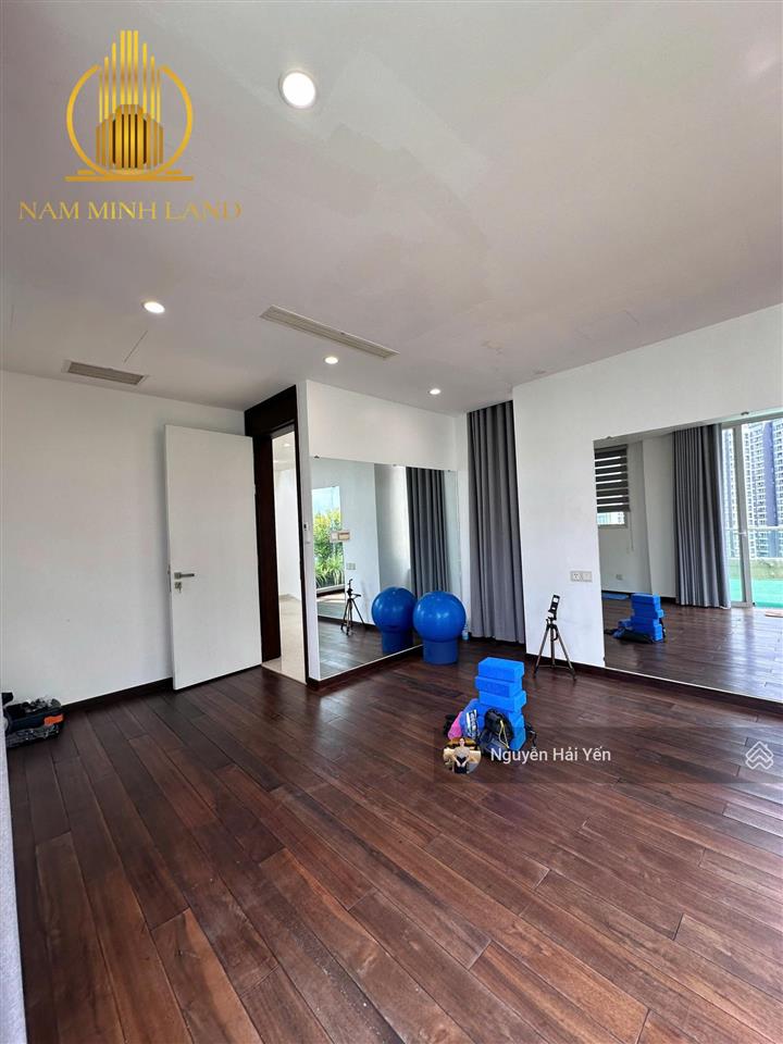 Hải yến 0963 775 ***  cho thuê căn hộ duplex  penthouse saigon pearl diện tích 650m2, nhà đẹp
