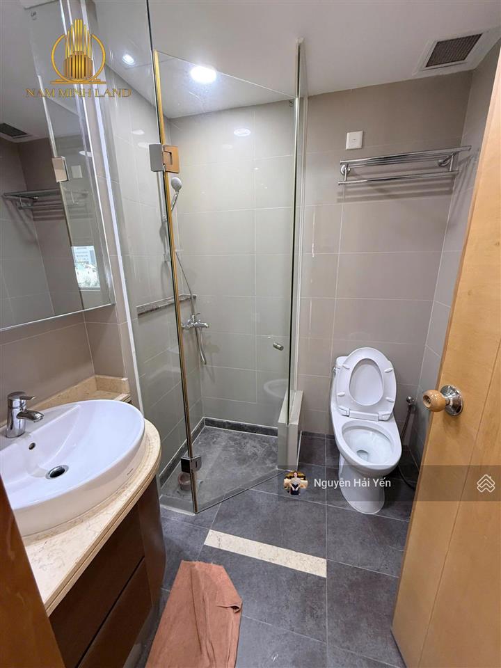 Nam minh land  bán căn hộ 2 pn saigon pearl 90m2, nội thất cơ bản. giá 8,x tỷ