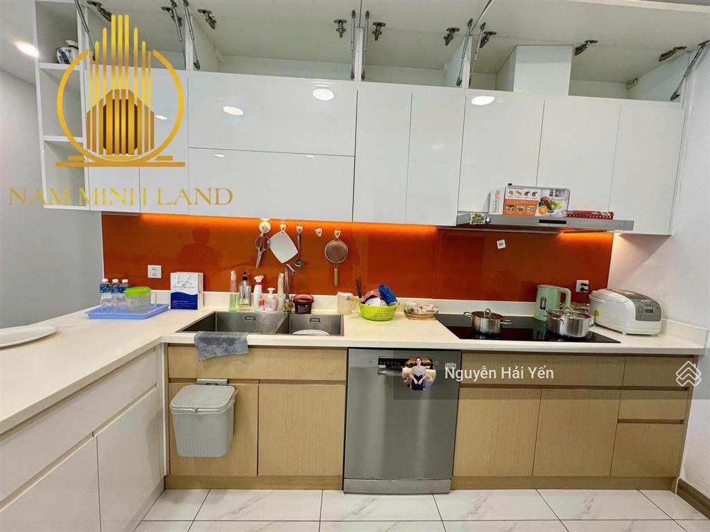 Hải yến nam minh land  bán căn hộ sunwah pearl 2 phòng ngủ +1 tòa golden house, tầng cao, view đẹp