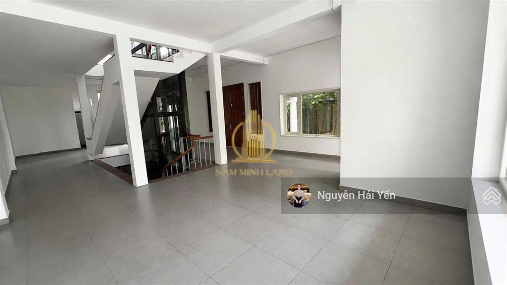 Nam minh land  cho thuê căn biệt thự  villa saigon pearl  diện tích 800m2 sàn sử dụng, vào ngay