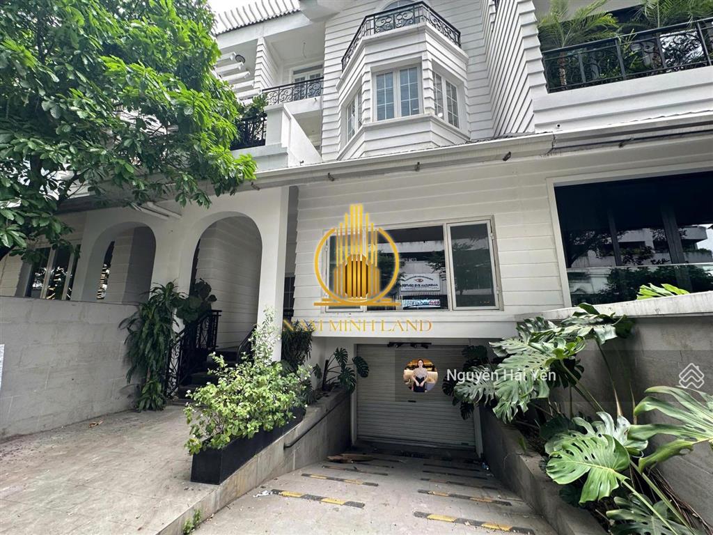 Nam minh land  cho thuê căn biệt thự  villa saigon pearl  1 hầm + trệt + 2 lầu + sân thượng