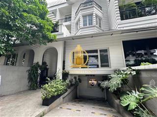 Nam minh land  cho thuê căn biệt thự  villa saigon pearl  1 hầm + trệt + 2 lầu + sân thượng