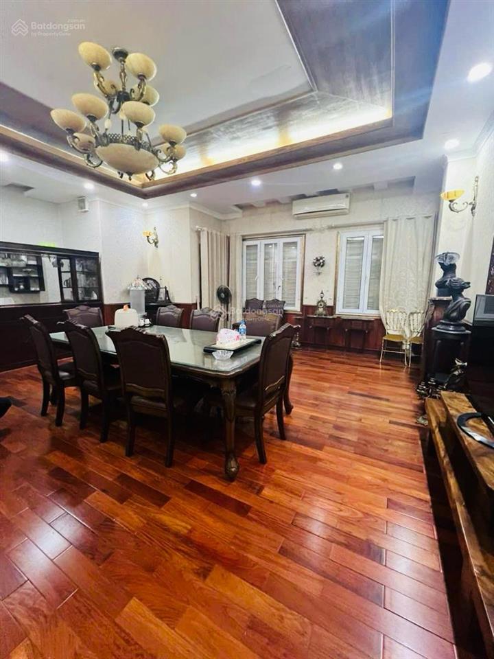 Bán nhà riêng phố tô hiệu  trần tử bình 66m2, dân xây góc 03 mặt thoáng sáng, ô tô tránh, full đồ