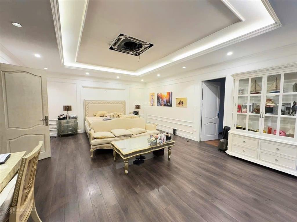 Bán nhà riêng phố vip hoàng quốc việt 62m2, ô tô tránh, ngõ thông kinh doanh đỉnh, 02 mặt thoáng
