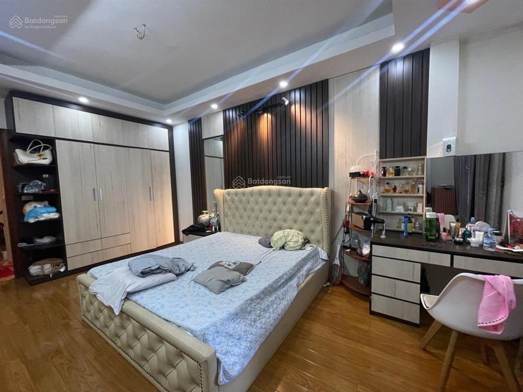 Bán nhà trần quốc vượng ngay chợ xanh xuân thuỷ 38m2, ô tô gần, kinh doanh, hơn 8 tỷ