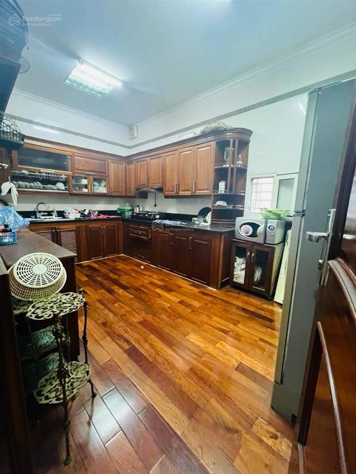 Bán nhà riêng phố tô hiệu  trần tử bình 66m2, dân xây góc 03 mặt thoáng sáng, ô tô tránh, full đồ