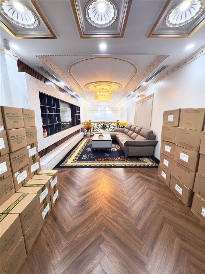 Bán nhà riêng xuân la, tây hồ 45m2, gara ô tô, ngõ thông kinh doanh, full đồ, hơn 10 tỷ