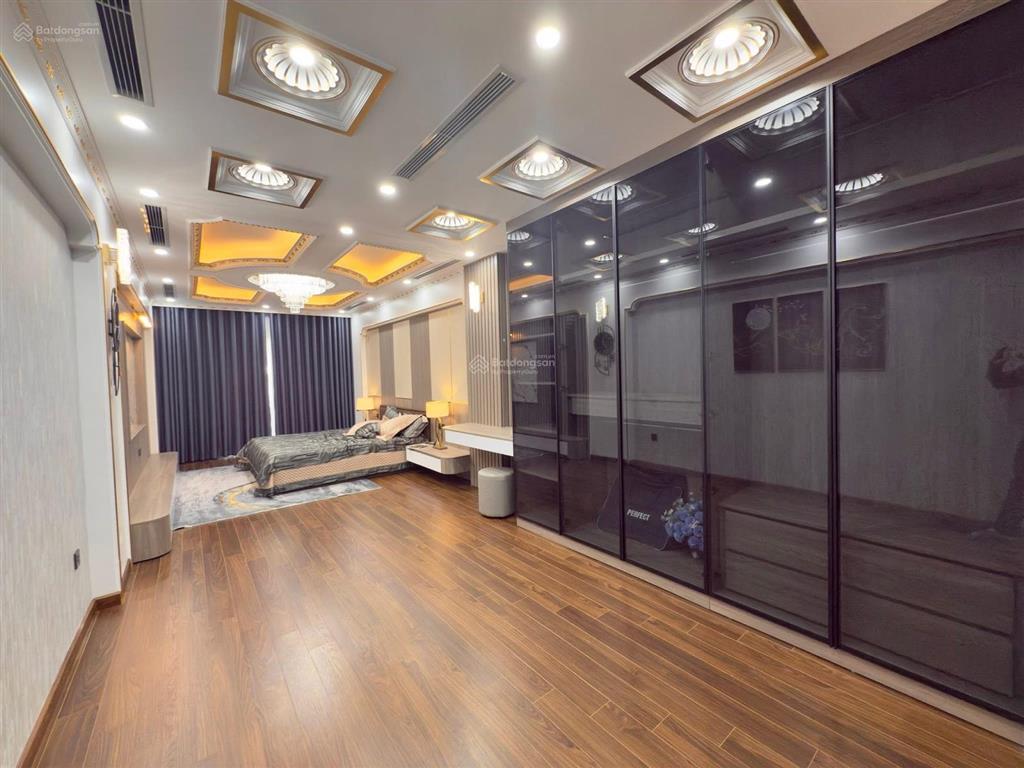 Bán nhà riêng xuân la, tây hồ 45m2, gara ô tô, ngõ thông kinh doanh, full đồ, hơn 10 tỷ